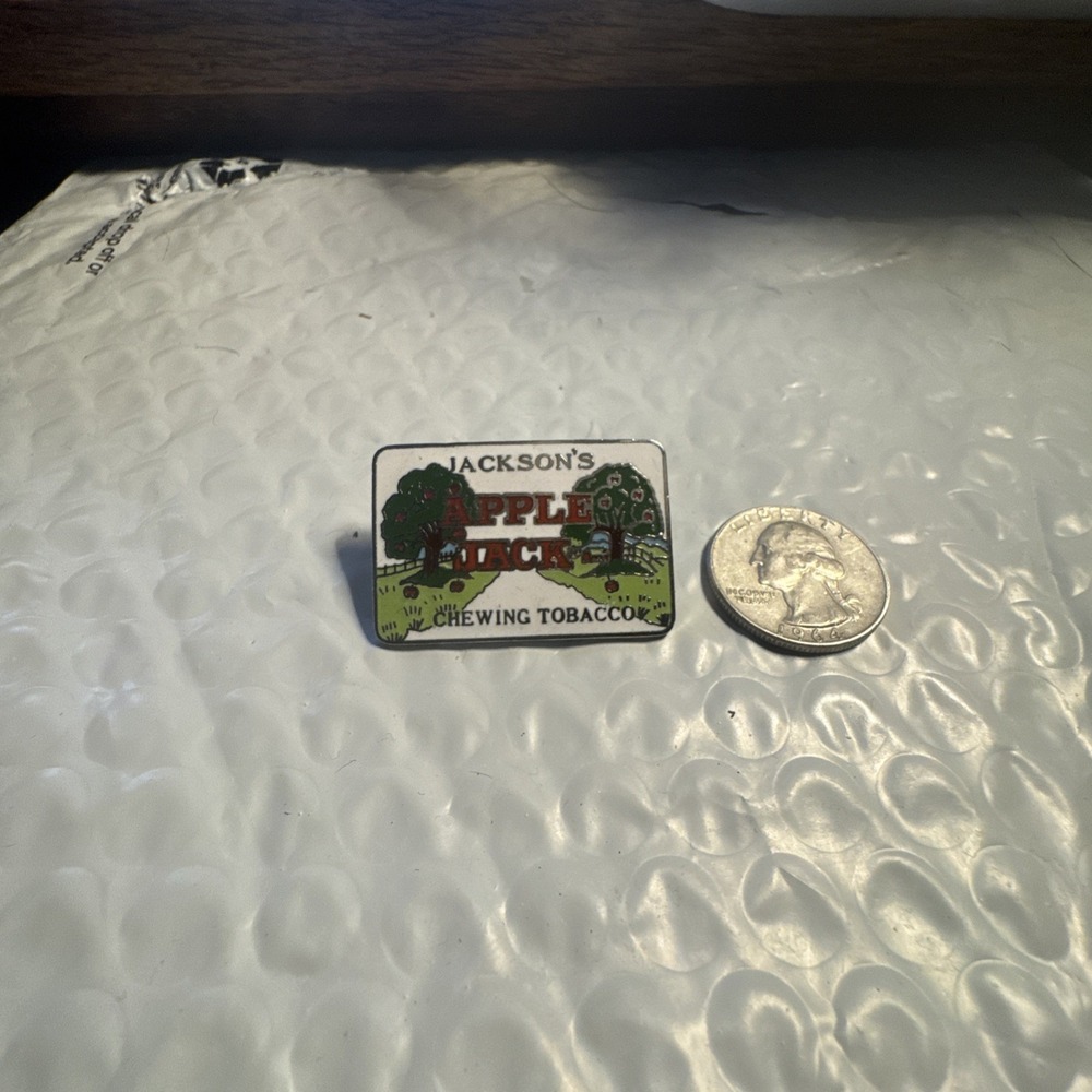 Old Vintage Apple Jack Chewing Tobacco Hat Coat Lapel PIN Charm - Picture 2 of 6